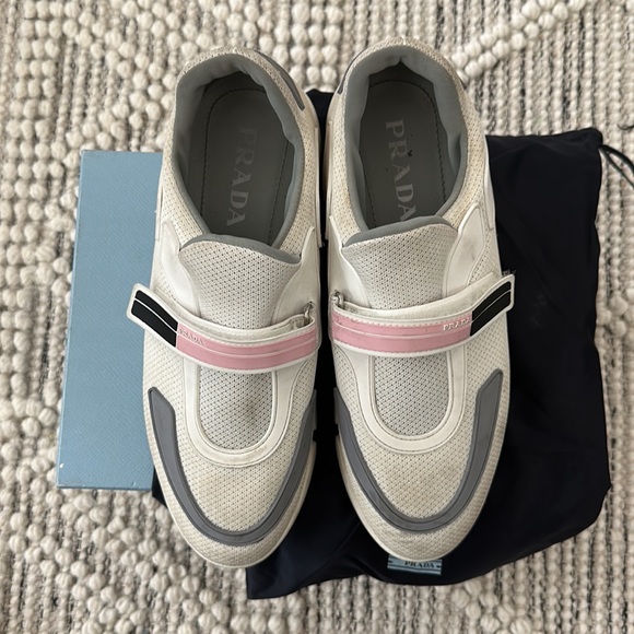 Prada Cloudbust cloth trainers size EU 40 with original box and dust bags - Picture 2 of 6